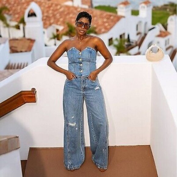 Jenee Naylor High-Rise Distressed Wide Leg Jeans NWT Future Collective - Picture 5 of 16